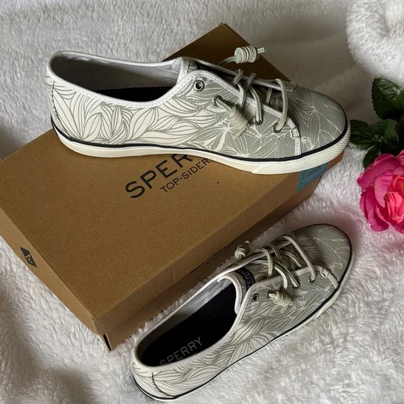 Sperry Women's Leaf Print Canvas Sneakers - White and Gray NEW - Picture 6 of 6